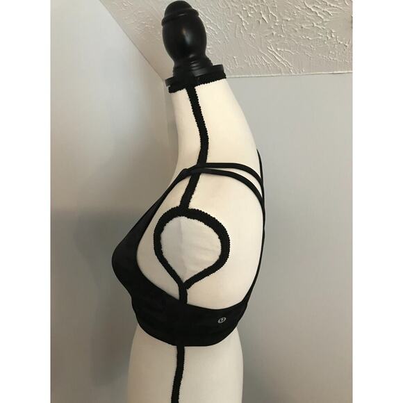 Lululemon Women's Incognito Camo Multi Grey Energy Bra - Size 6 - Cups Missing - Picture 2 of 7